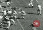 Standbild Fußballspiel West Point New York USA, 1951, aus Sekunde 26 historischem Filmmaterial Videoclip 65675065082