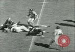Standbild Fußballspiel West Point New York USA, 1951, aus Sekunde 31 historischem Filmmaterial Videoclip 65675065082