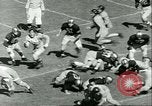 Standbild Fußballspiel West Point New York USA, 1951, aus Sekunde 34 historischem Filmmaterial Videoclip 65675065082