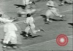 Standbild Fußballspiel West Point New York USA, 1951, aus Sekunde 36 historischem Filmmaterial Videoclip 65675065082