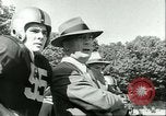 Standbild Fußballspiel West Point New York USA, 1951, aus Sekunde 40 historischem Filmmaterial Videoclip 65675065082