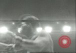 Immagine di Orientale guanti d'oro Campionato New York City USA, 1951, secondo 59 filmato di repertorio 65675065091