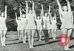 Immagine di I ginnasti danese Germania, 1951, secondo 9 filmato di repertorio 65675065097