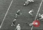 Immagine di Partita di calcio Seattle Washington USA, 1951, secondo 8 filmato di repertorio 65675065098