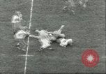 Immagine di Partita di calcio Seattle Washington USA, 1951, secondo 12 filmato di repertorio 65675065098