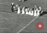 Immagine di Partita di calcio Seattle Washington USA, 1951, secondo 47 filmato di repertorio 65675065098