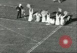 Immagine di Partita di calcio Seattle Washington USA, 1951, secondo 49 filmato di repertorio 65675065098
