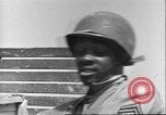Immagine di Soldati afro-americani in Italia seconda guerra mondiale Anzio Italia, 1944, secondo 25 filmato di repertorio 65675065099
