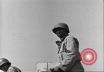 Immagine di Soldati afro-americani in Italia seconda guerra mondiale Anzio Italia, 1944, secondo 58 filmato di repertorio 65675065099