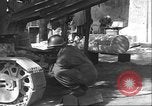 Image Soldats afro-américains soudeur Anzio Italie, 1944, de la seconde 7 séquences d'archives historiques vidéo 65675065101