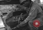 Image Soldats afro-américains soudeur Anzio Italie, 1944, de la seconde 10 séquences d'archives historiques vidéo 65675065101
