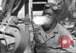 Image Soldats afro-américains soudeur Anzio Italie, 1944, de la seconde 48 séquences d'archives historiques vidéo 65675065101