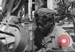 Image Soldats afro-américains soudeur Anzio Italie, 1944, de la seconde 56 séquences d'archives historiques vidéo 65675065101