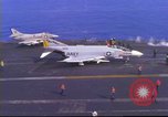 Image USS America Mer Méditerranée, 1967, de la seconde 4 séquences d'archives historiques vidéo 65675065114