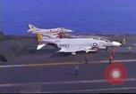 Image USS America Mer Méditerranée, 1967, de la seconde 7 séquences d'archives historiques vidéo 65675065114