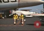 Standbild American midshipmen Istanbul Türkei, 1967, aus Sekunde 12 historischem Filmmaterial Videoclip 65675065116