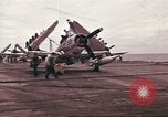 Image USS Ticonderoga du golfe du Tonkin Vietnam, 1964, de la seconde 18 séquences d'archives historiques vidéo 65675065139