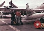 Image USS Ticonderoga du golfe du Tonkin Vietnam, 1964, de la seconde 26 séquences d'archives historiques vidéo 65675065139