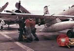 Image USS Ticonderoga du golfe du Tonkin Vietnam, 1964, de la seconde 28 séquences d'archives historiques vidéo 65675065139
