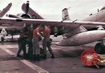 Image USS Ticonderoga du golfe du Tonkin Vietnam, 1964, de la seconde 36 séquences d'archives historiques vidéo 65675065139