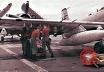 Image USS Ticonderoga du golfe du Tonkin Vietnam, 1964, de la seconde 38 séquences d'archives historiques vidéo 65675065139