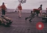 Image USS Ticonderoga du golfe du Tonkin Vietnam, 1964, de la seconde 54 séquences d'archives historiques vidéo 65675065139