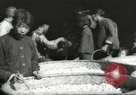 Immagine di Rifugiati cinesi Kiukiang Cina, 1938, secondo 25 filmato di repertorio 65675065153