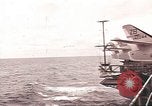 Immagine di USS Ticonderoga Golfo del Tonchino Vietnam, 1964, secondo 9 filmato di repertorio 65675065158