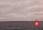 Immagine di USS Ticonderoga Golfo del Tonchino Vietnam, 1964, secondo 26 filmato di repertorio 65675065158