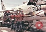 Image USS Ticonderoga du golfe du Tonkin Vietnam, 1964, de la seconde 19 séquences d'archives historiques vidéo 65675065159