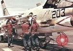 Image USS Ticonderoga du golfe du Tonkin Vietnam, 1964, de la seconde 23 séquences d'archives historiques vidéo 65675065159