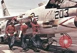 Image USS Ticonderoga du golfe du Tonkin Vietnam, 1964, de la seconde 26 séquences d'archives historiques vidéo 65675065159