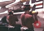 Image USS Ticonderoga du golfe du Tonkin Vietnam, 1964, de la seconde 55 séquences d'archives historiques vidéo 65675065159