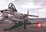 Image USS Ticonderoga du golfe du Tonkin Vietnam, 1964, de la seconde 10 séquences d'archives historiques vidéo 65675065161