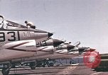 Image USS Ticonderoga du golfe du Tonkin Vietnam, 1964, de la seconde 32 séquences d'archives historiques vidéo 65675065161