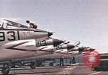 Image USS Ticonderoga du golfe du Tonkin Vietnam, 1964, de la seconde 39 séquences d'archives historiques vidéo 65675065161