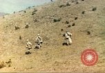 Standbild 1 Marineinfanterie im Koreakrieg Korea, 1950, aus Sekunde 36 historischem Filmmaterial Videoclip 65675065186