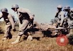 Standbild Verwundete im Koreakrieg Korea, 1950, aus Sekunde 21 historischem Filmmaterial Videoclip 65675065187