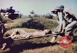 Standbild Verwundete im Koreakrieg Korea, 1950, aus Sekunde 24 historischem Filmmaterial Videoclip 65675065187