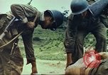 Standbild Verwundete im Koreakrieg Korea, 1950, aus Sekunde 46 historischem Filmmaterial Videoclip 65675065187