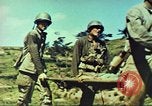 Standbild Verwundete im Koreakrieg Korea, 1950, aus Sekunde 59 historischem Filmmaterial Videoclip 65675065187
