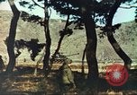Standbild 1 Marineinfanterie kämpft gegen den Chosin-Stausee Korea, 1950, aus Sekunde 12 historischem Filmmaterial Videoclip 65675065192