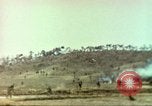 Standbild 1 Marineinfanterie kämpft gegen den Chosin-Stausee Korea, 1950, aus Sekunde 42 historischem Filmmaterial Videoclip 65675065192