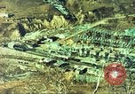 Standbild 1 Marineinfanterie kämpft gegen den Chosin-Stausee Korea, 1950, aus Sekunde 60 historischem Filmmaterial Videoclip 65675065192