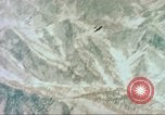 Image Retrait du réservoir de Chosin pendant la guerre de Corée Corée, 1951, de la seconde 26 séquences d'archives historiques vidéo 65675065198