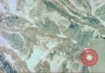 Image Retrait du réservoir de Chosin pendant la guerre de Corée Corée, 1951, de la seconde 30 séquences d'archives historiques vidéo 65675065198