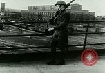 Standbild Streik gebunden Fabriken Chicago Illinois USA, 1921, aus Sekunde 10 historischem Filmmaterial Videoclip 65675065206