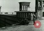 Standbild Streik gebunden Fabriken Chicago Illinois USA, 1921, aus Sekunde 13 historischem Filmmaterial Videoclip 65675065206