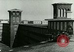 Standbild Streik gebunden Fabriken Chicago Illinois USA, 1921, aus Sekunde 16 historischem Filmmaterial Videoclip 65675065206