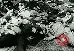 Standbild Streik gebunden Fabriken Chicago Illinois USA, 1921, aus Sekunde 23 historischem Filmmaterial Videoclip 65675065206